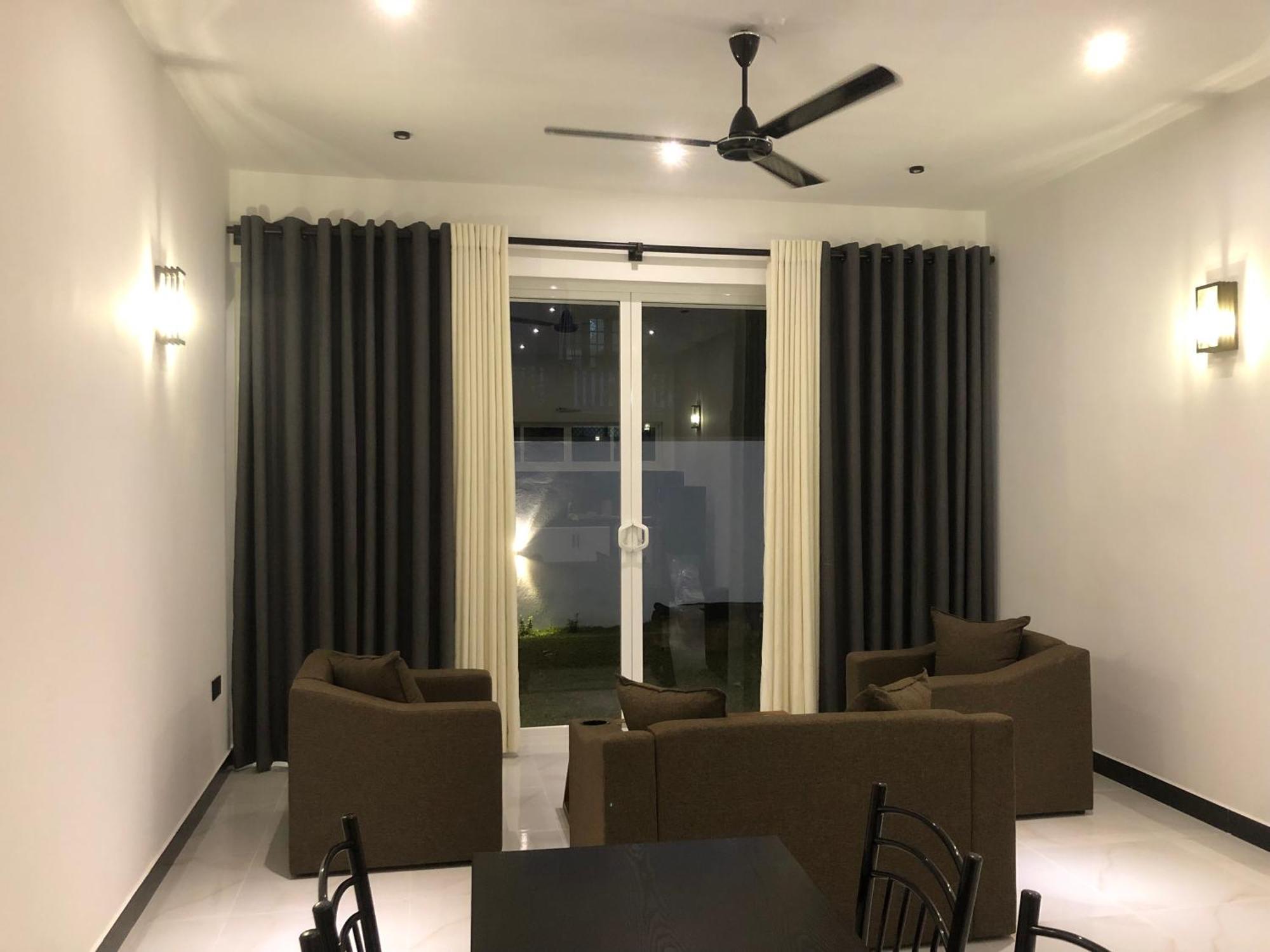 Luvi'S Villa Гале Екстериор снимка